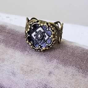1880's Paris Button Ring