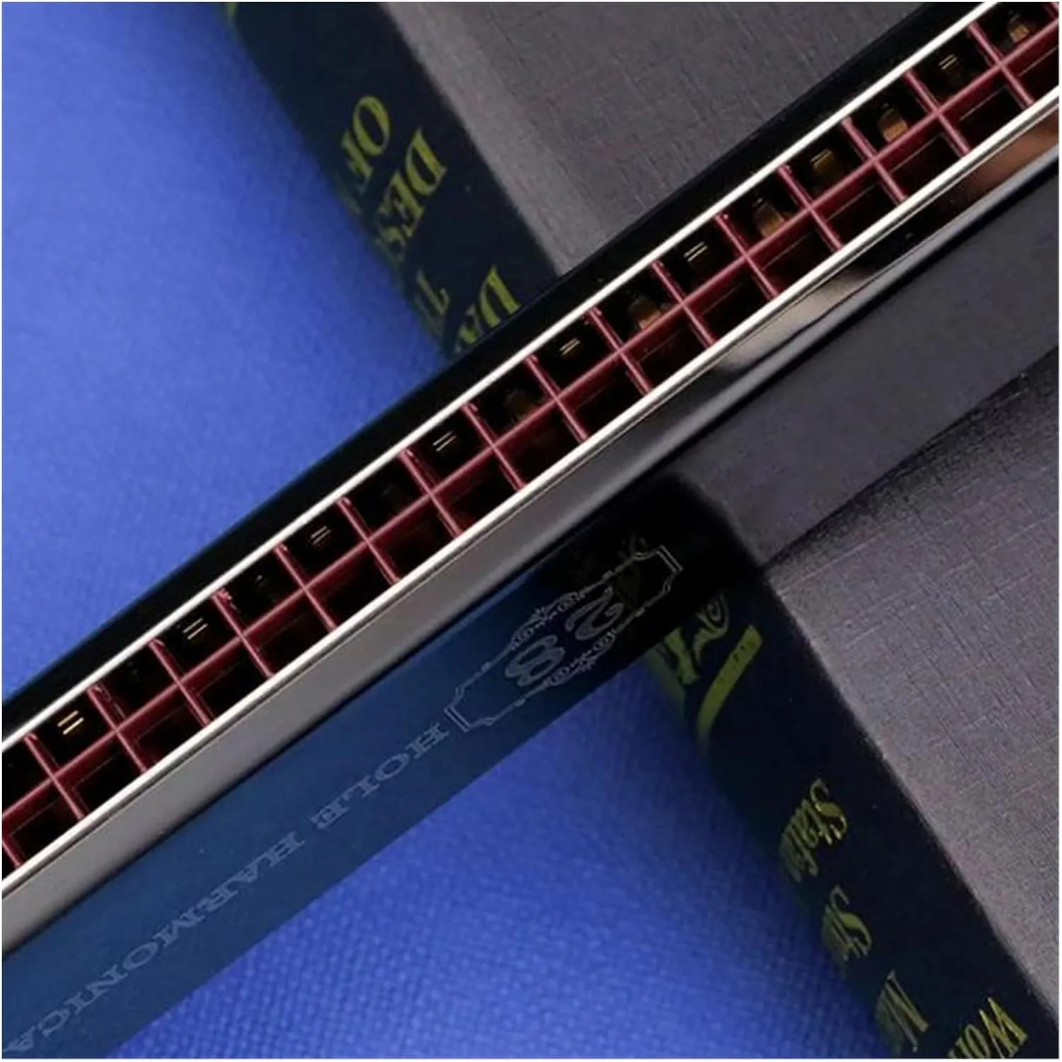 28 Holes Octave Tremolo Harmonica C Tune Professional Mouth Harmonica Musical Instruments(Gold)