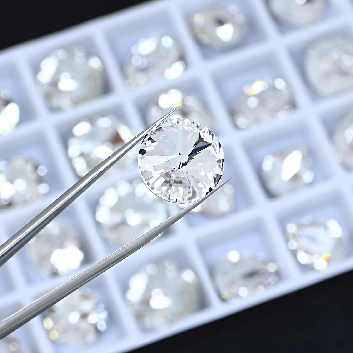72pcs Mix Shape Crystal Nail Art Rhinestone Gems Point Back Fancy Stone Sew On Rhinestone Loose Crystal Sewing for Clothing Wedding Dress Nail Art Shoes Bags DIY Crafts