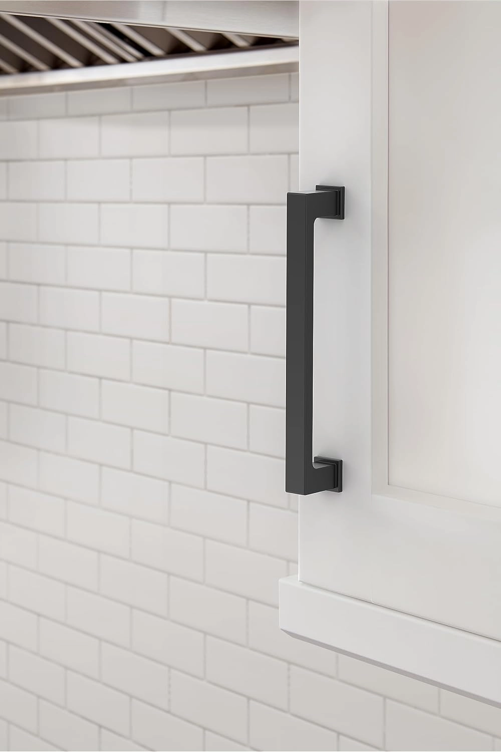 Amerock 10BX37032MB | Matte Black Cabinet Pull | 5-1/16 inch (128mm) Center-to-Center | 10 Pack | Bridgeport | Furniture Hardware