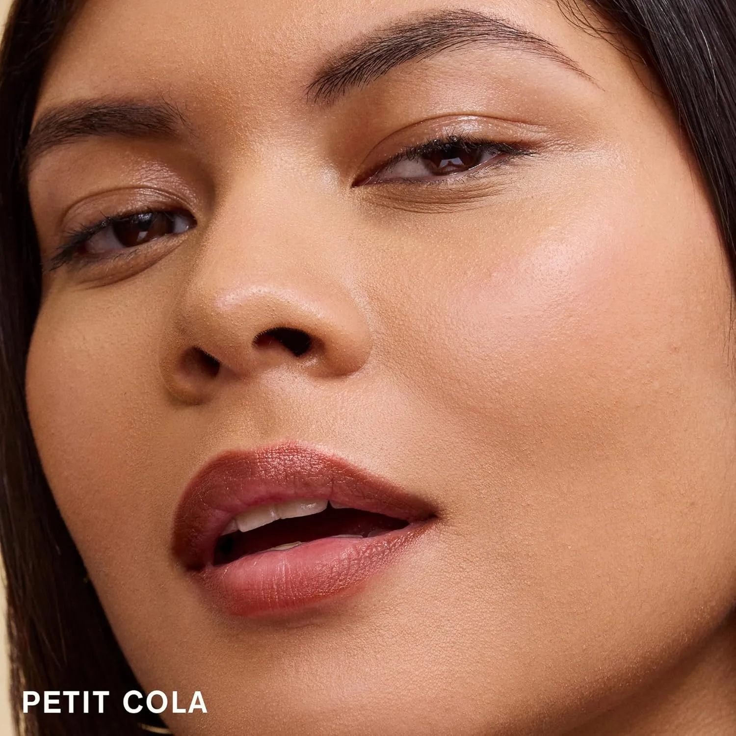 AMI COLÉ Soft Shape Lip Liner (Petit Cola - a warm cinnamon), 0.04 oz