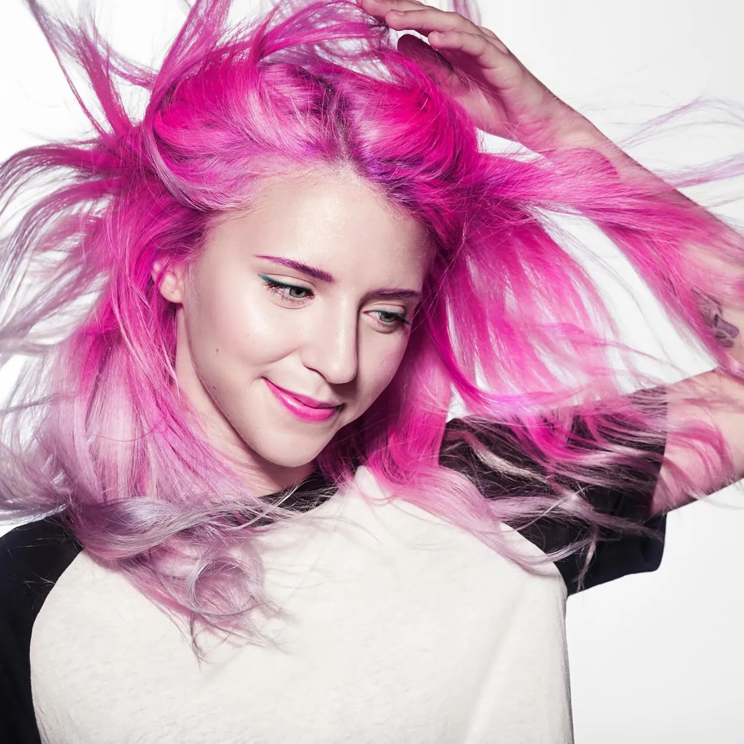 ARCTIC FOX Vegan and Cruelty-Free Semi-Permanent Hair Color Dye (8 Fl Oz, VIRGIN PINK)