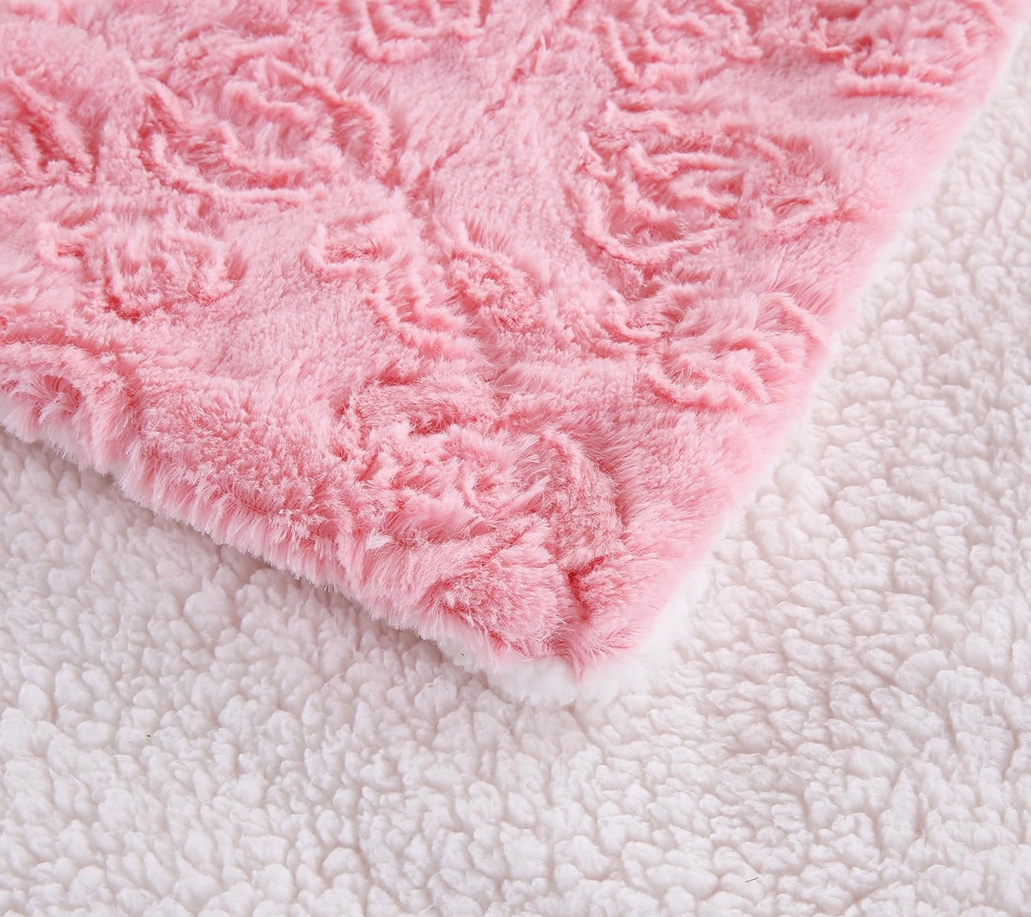 DaDa Bedding Luxury Faux Fur Throw Blanket - [ Non Shedding - Machine Washable] Fluffy Super Cuddly Soft Roses Sherpa Backside - Warm Plush for Lap or Sofa - Bright Vibrant Pink & White - 50" x 60"