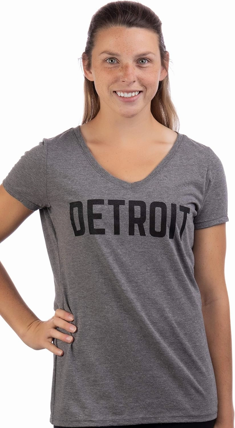 Detroit | Classic Retro City Grey Blue Red Black Detroiter 313 Cool Michigan Women V-Neck T-Shirt Top
