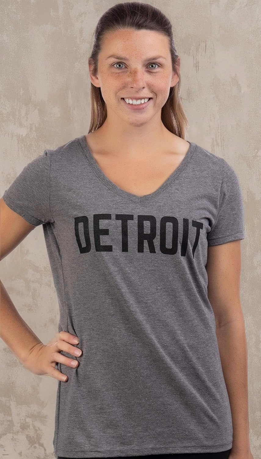 Detroit | Classic Retro City Grey Blue Red Black Detroiter 313 Cool Michigan Women V-Neck T-Shirt Top