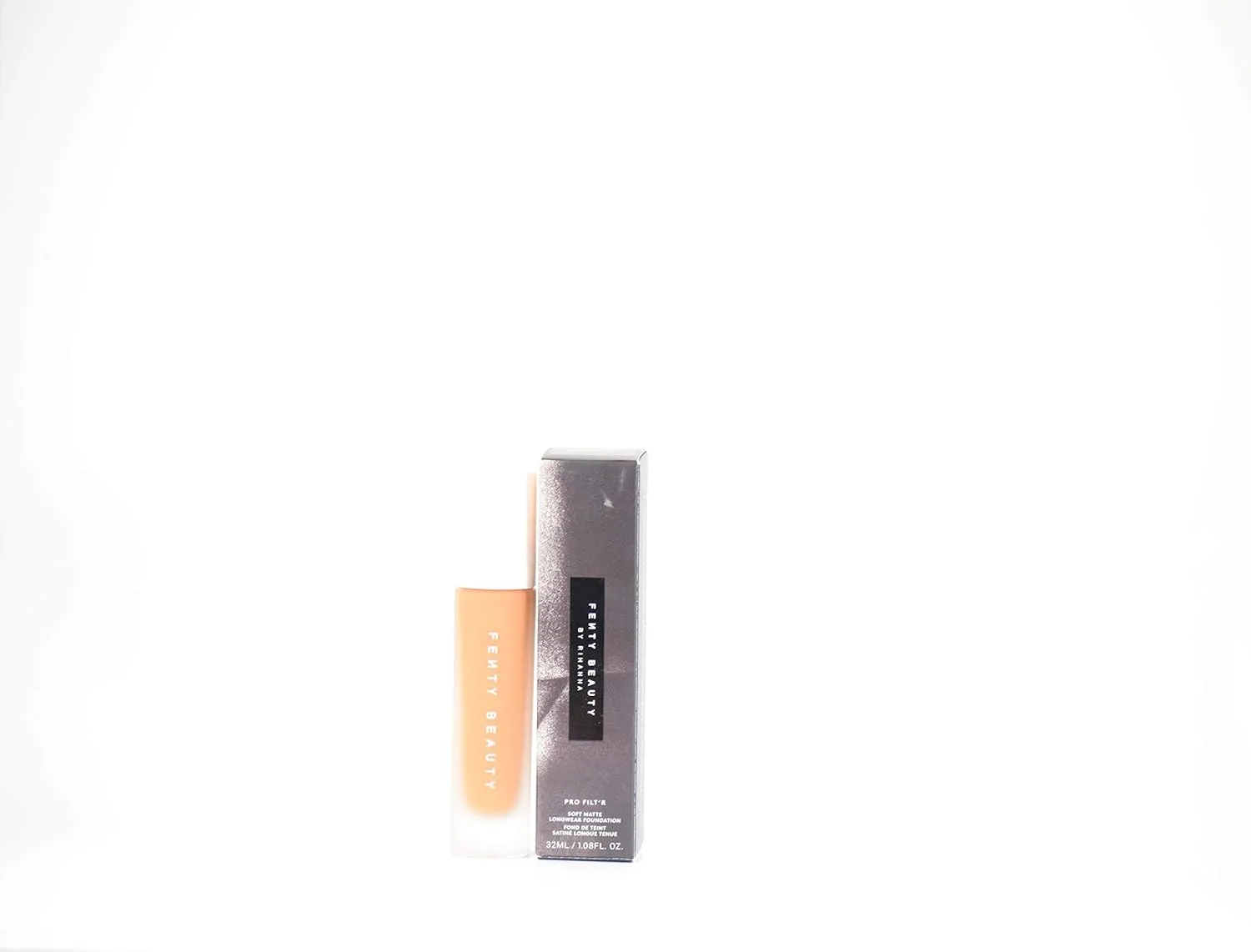 Fenty Beauty by Rihanna Pro Filt’r Soft Matte Longwear Liquid Foundation 400