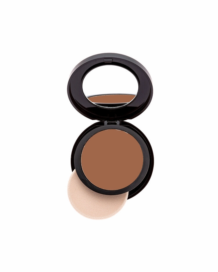Flawless Finish; Cream to powder foundation.