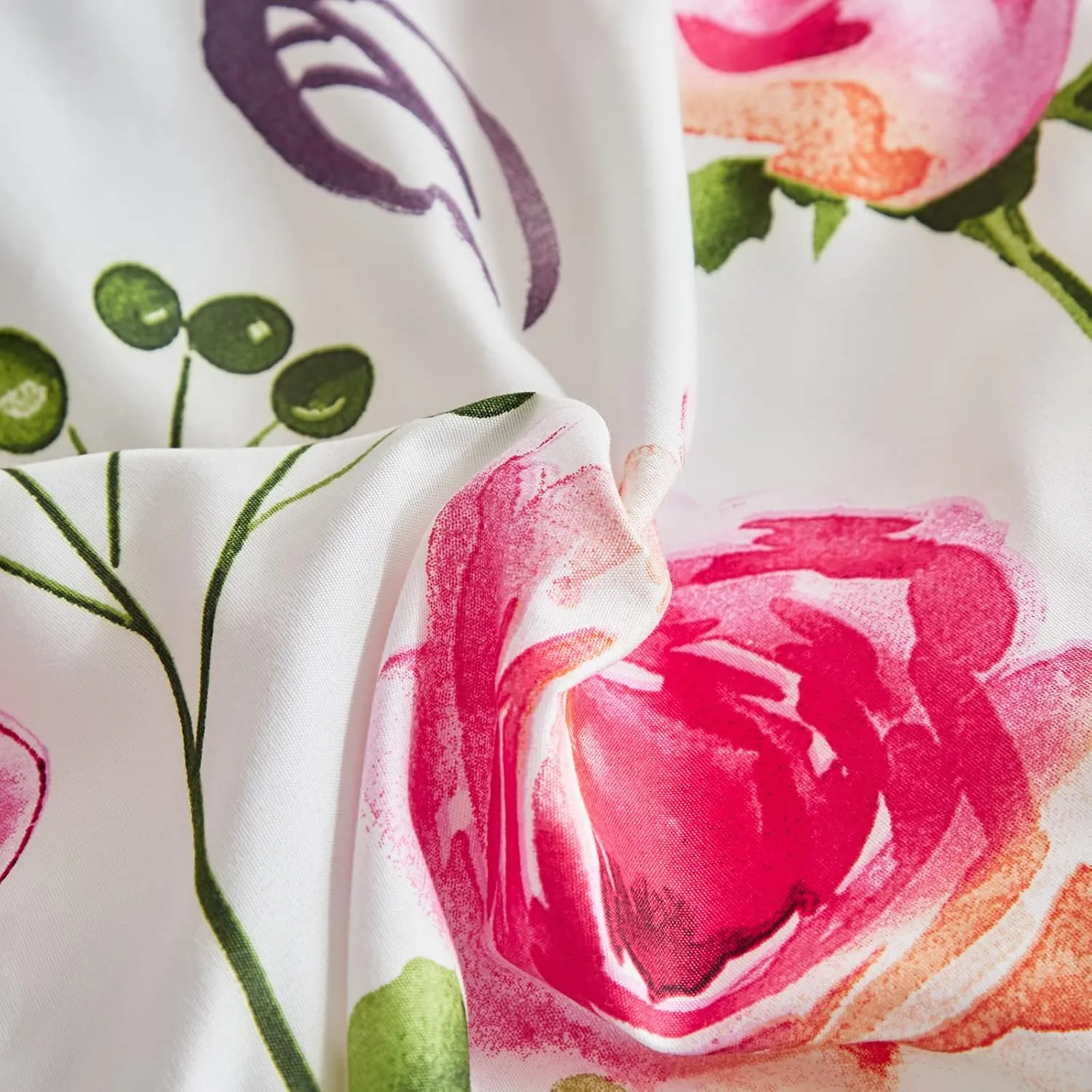 Floral Comforter Set 7 Pieces White with Green Leaves Pink Flowers Bed in a Bag Queen Size Reversible Bedding Set (1 Comforter 2 Pillow Shams 1 Flat Sheet 1 Fitted Sheet 2 Pillowcases)