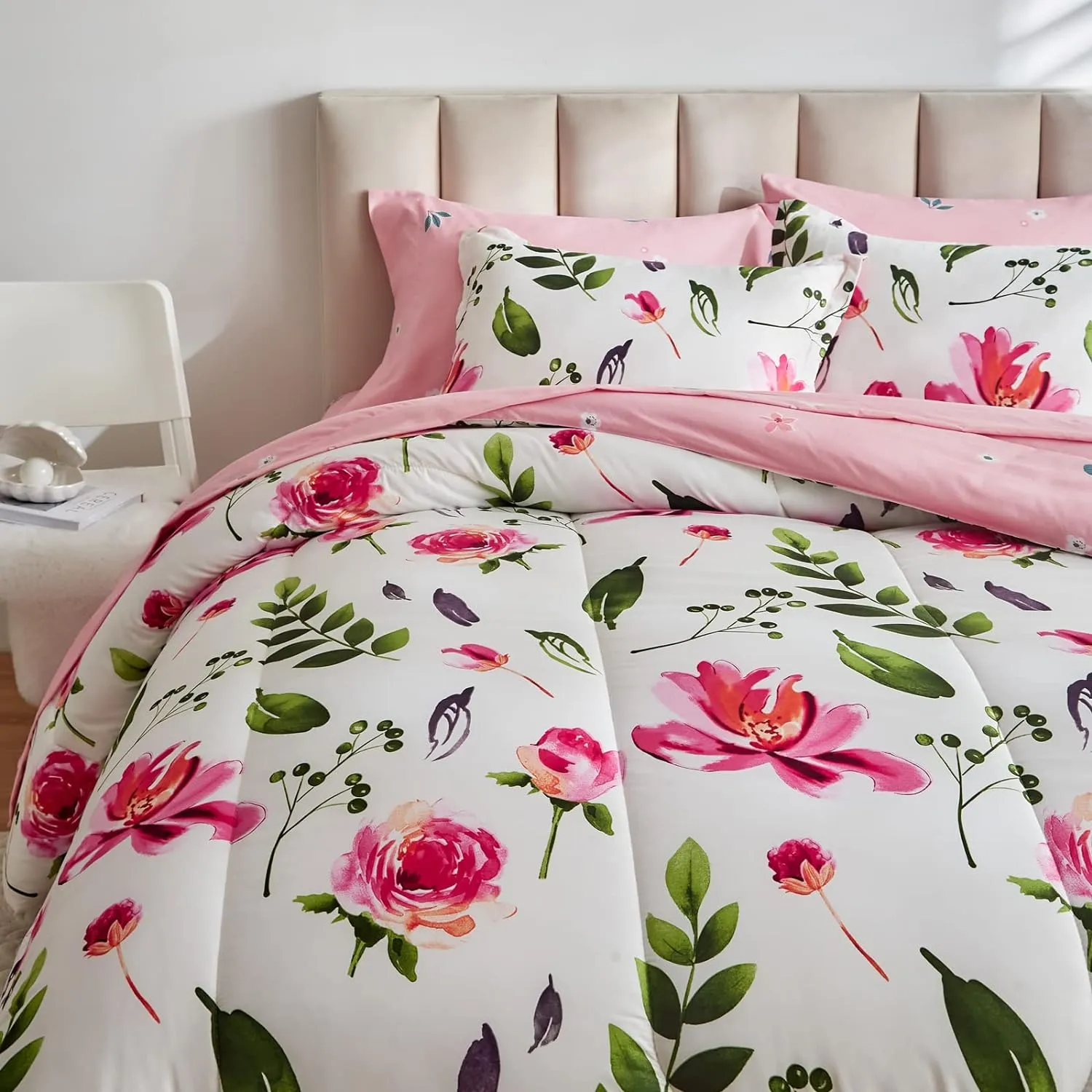 Floral Comforter Set 7 Pieces White with Green Leaves Pink Flowers Bed in a Bag Queen Size Reversible Bedding Set (1 Comforter 2 Pillow Shams 1 Flat Sheet 1 Fitted Sheet 2 Pillowcases)