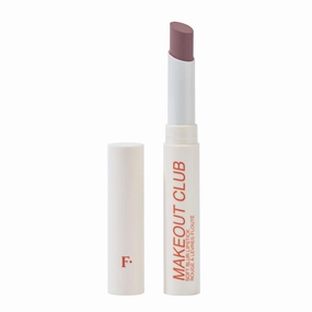 Freck Beauty MAKEOUT CLUB Soft Blur Lipstick – Medium-to-Full Coverage, 8-Hour Wear, Transfer-Proof, Buildable Soft Matte Finish, Wearable Color for All Skin Tones | LEGEND (Rich Warm Brown)