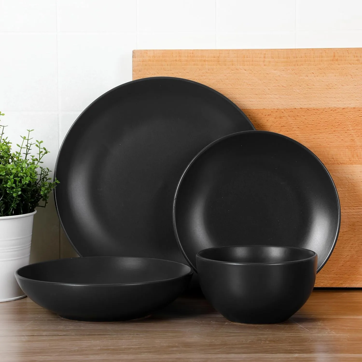 Gibson Home Queenslane 16 Piece Double Bowl Plates and Bowls Dinnerware Sets - Matte Black