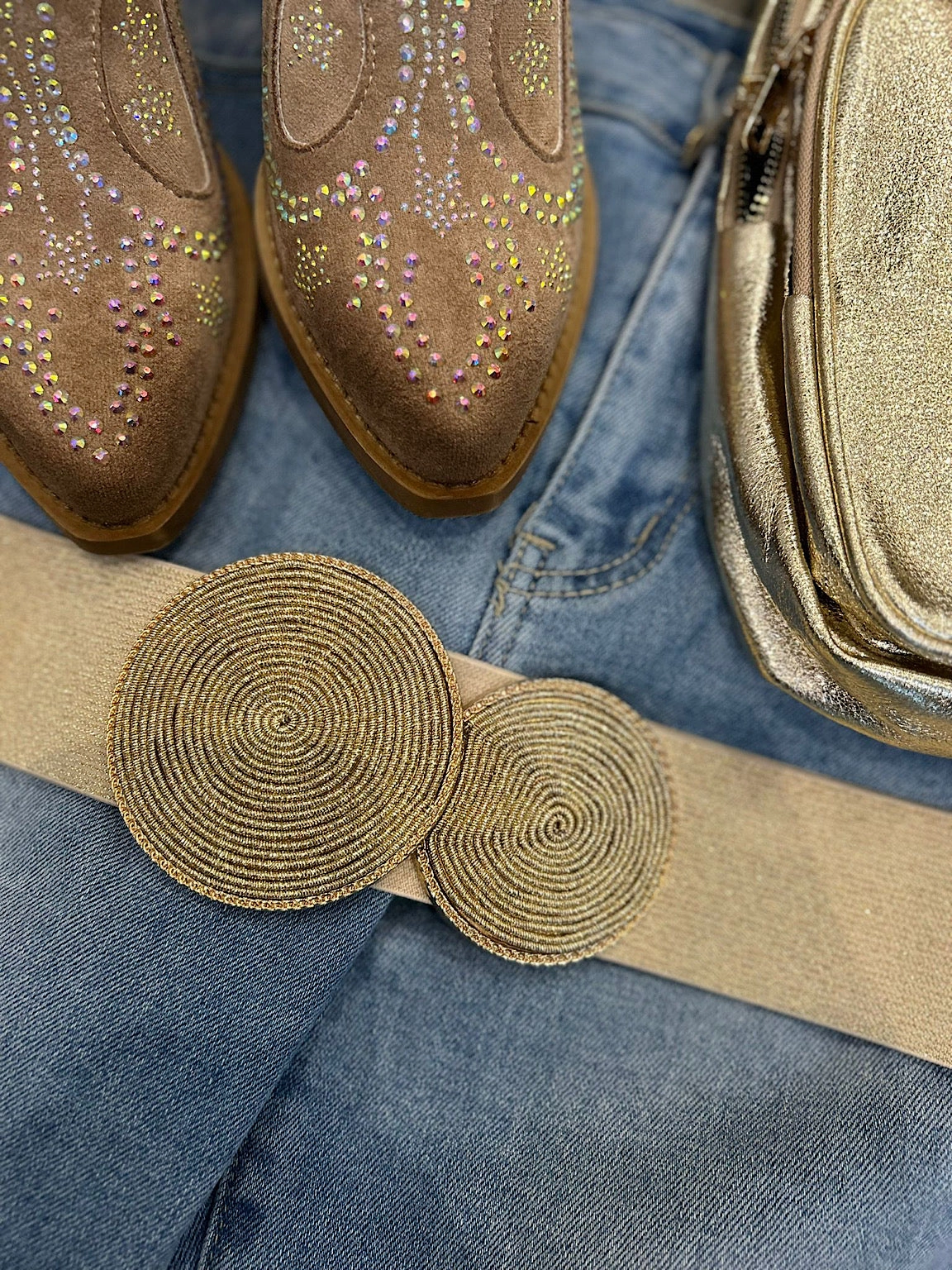 Gold Elasticated Circle Shimmer Belt