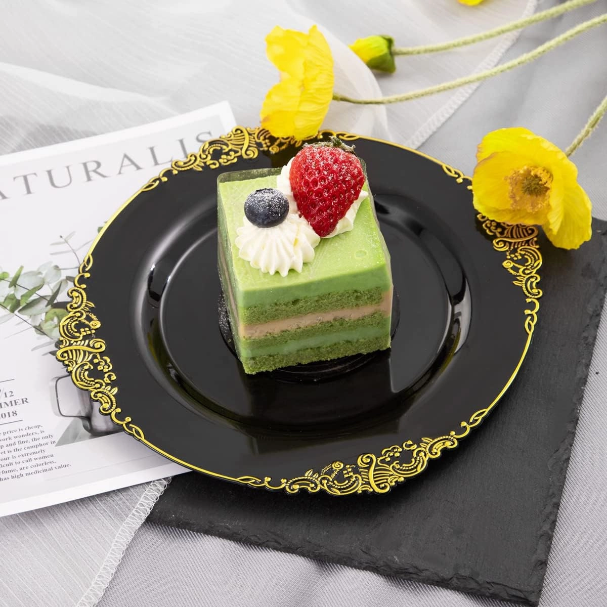 Nervure 100PCS Black Gold Plastic Plates - 7.5 inch Black Plastic Plates with Gold Rim - Disposable Dessert Plates for Wedding & Father's Day & New Year