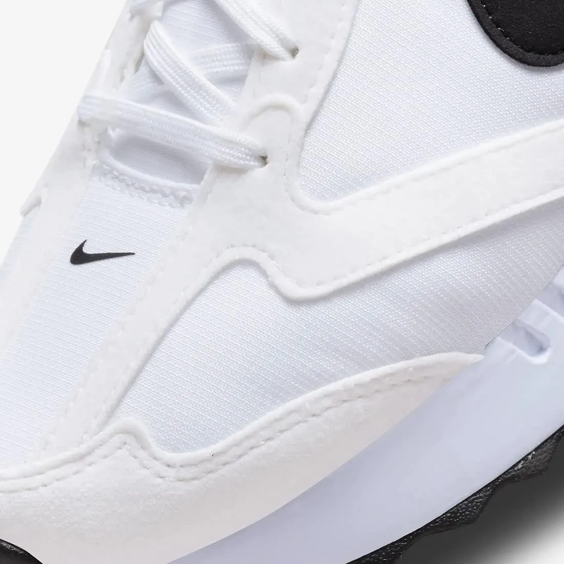 Nike mens Running Shoes