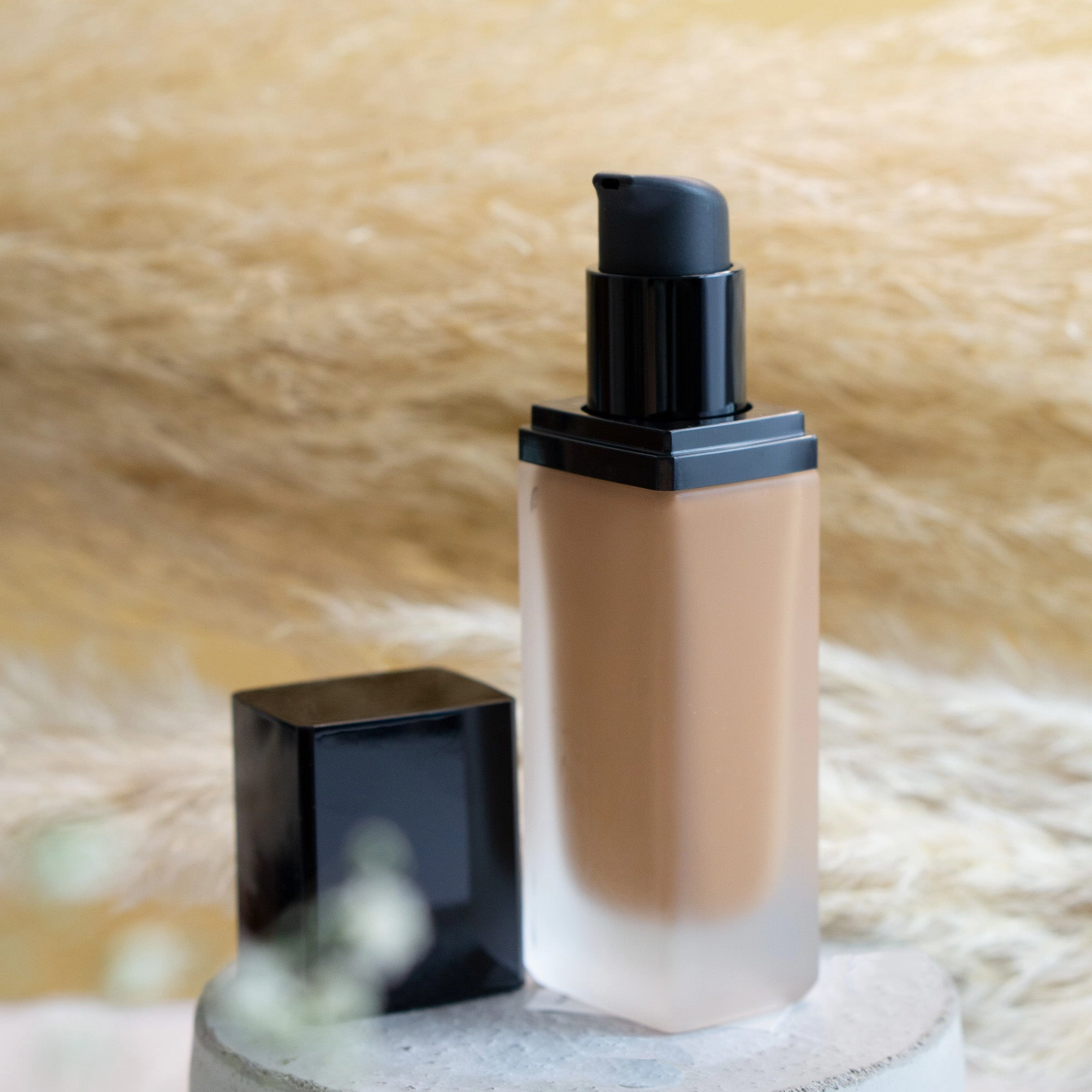 Radiant Foundation - Spiced Honey for Natural Glow