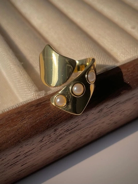 Rich Girl Era Ring