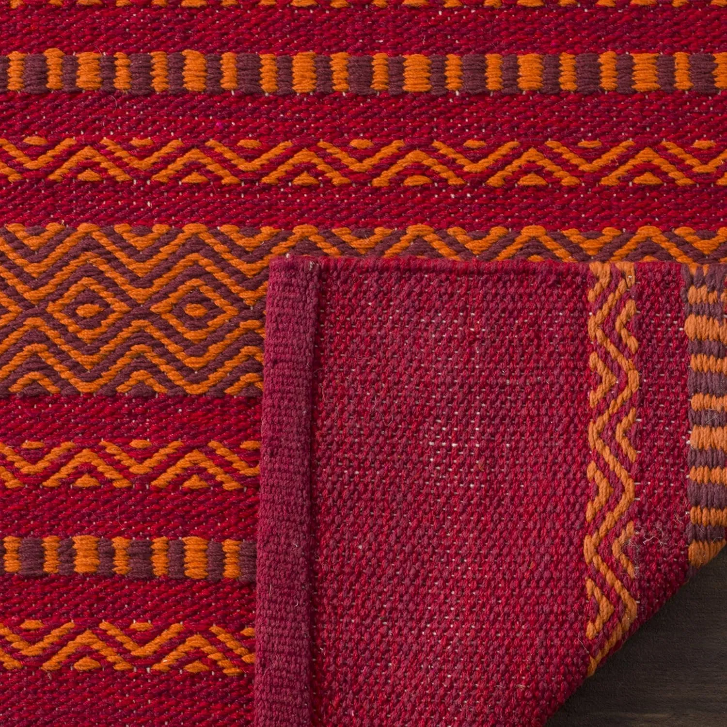 SAFAVIEH Montauk Collection Runner Rug - 2'3" x 8', Orange & Red, Handmade Flat Weave Cotton, Ideal for High Traffic Areas in Living Room, Bedroom (MTK215A)