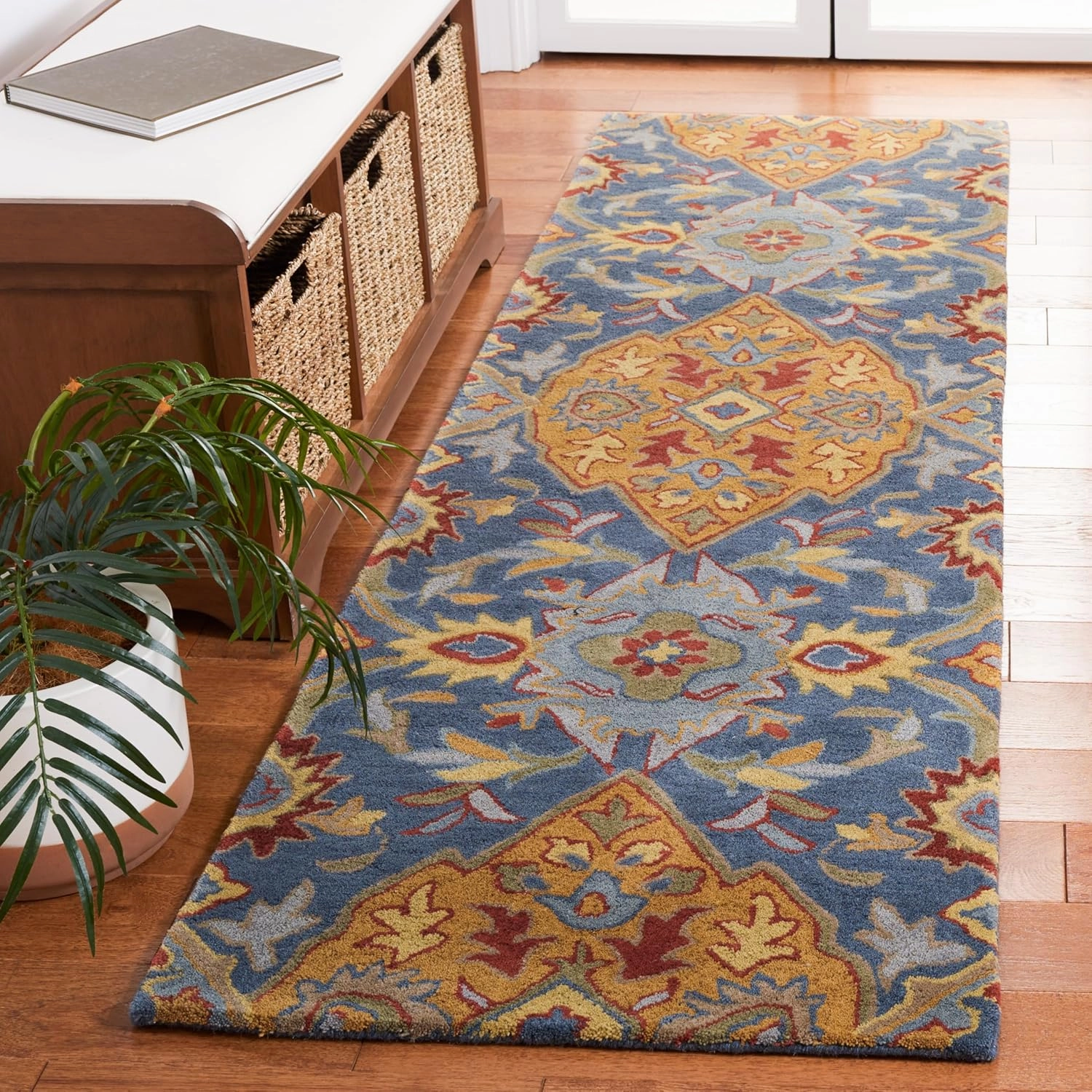 SAFAVIEH Heritage Collection Runner Rug - 2'3" x 8', Navy & Gold, Handmade Traditional Oriental Wool, Ideal for High Traffic Areas in Living Room, Bedroom (HG653M)