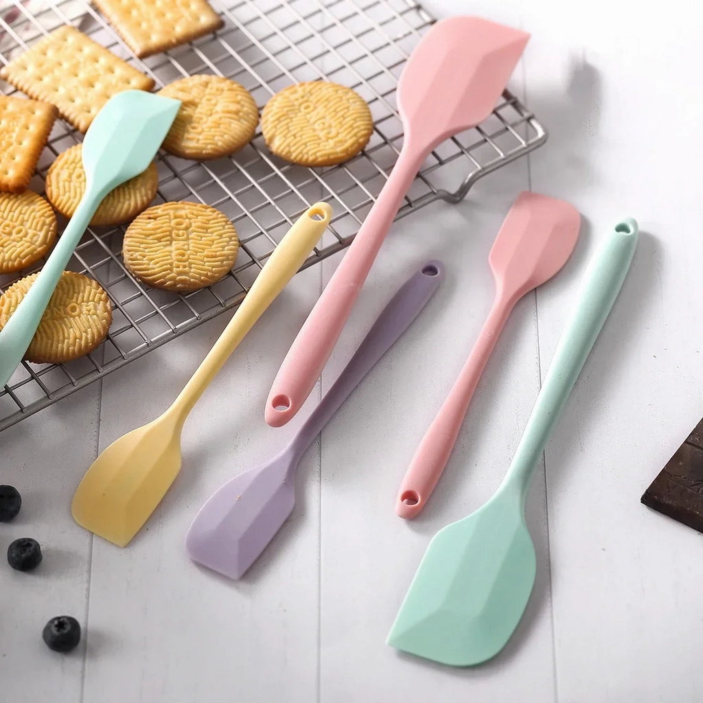 Silicone Baking Spatula with Integrated Handle