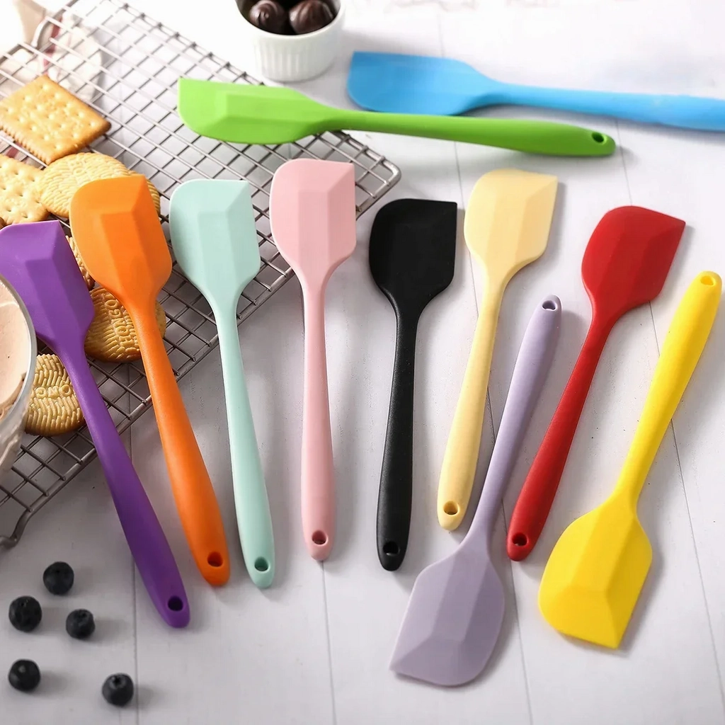 Silicone Baking Spatula with Integrated Handle