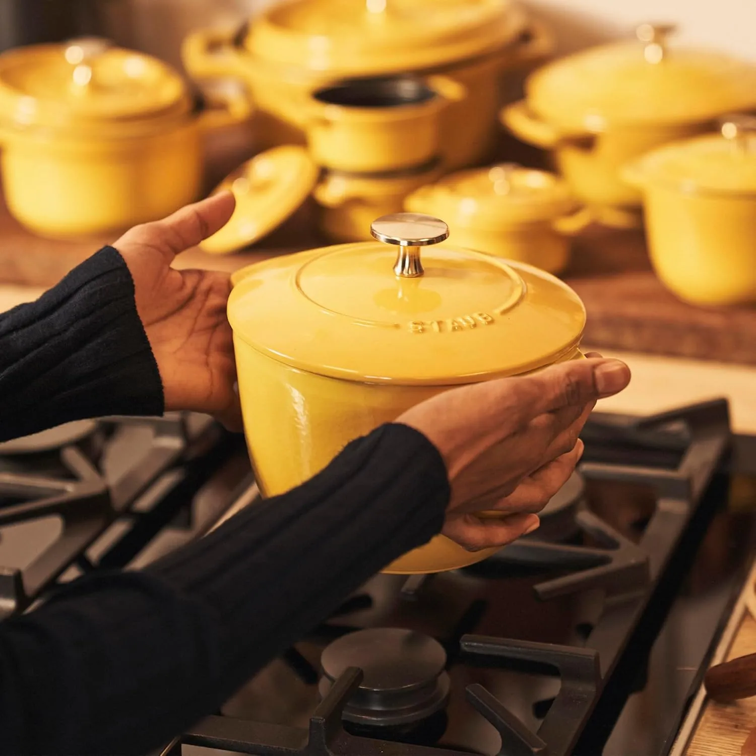 STAUB Cast Iron 1.5-qt Petite French Oven - Citron