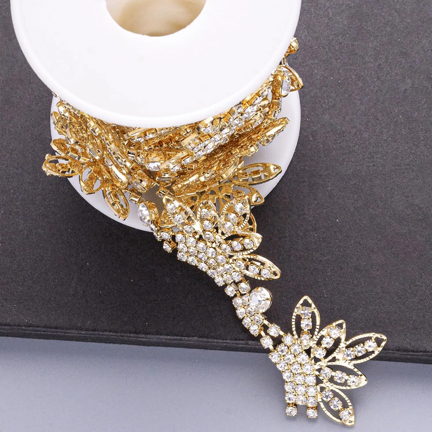 Tassel Rhinestone Trim, Gold Crystal Fringe Chain Applique for Wedding Party Decoration, Bridal Costume Embellishment Clothing Accessories (Gold, 2 Yards)