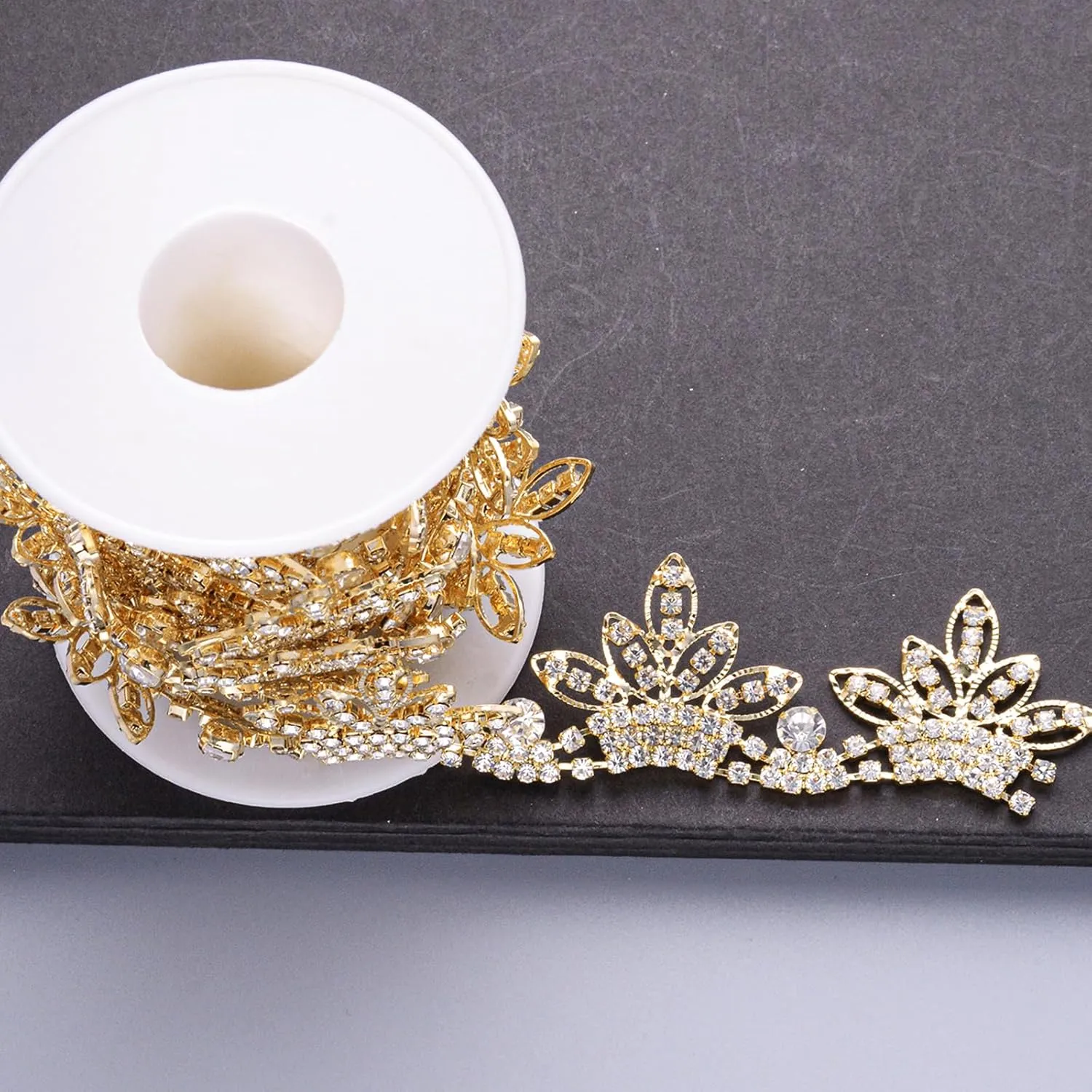 Tassel Rhinestone Trim, Gold Crystal Fringe Chain Applique for Wedding Party Decoration, Bridal Costume Embellishment Clothing Accessories (Gold, 2 Yards)