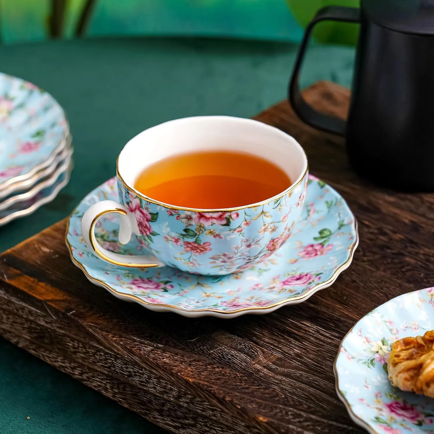Tea Cup and Saucers, 6.4oz Floral Tea Cups with Gold Trim, Porcelain Bone China Teacup, Coffee Cappuccino Espresso Latte Mugs for Party Birthday,Party Cafe Home, Christmas Gift (Blue)