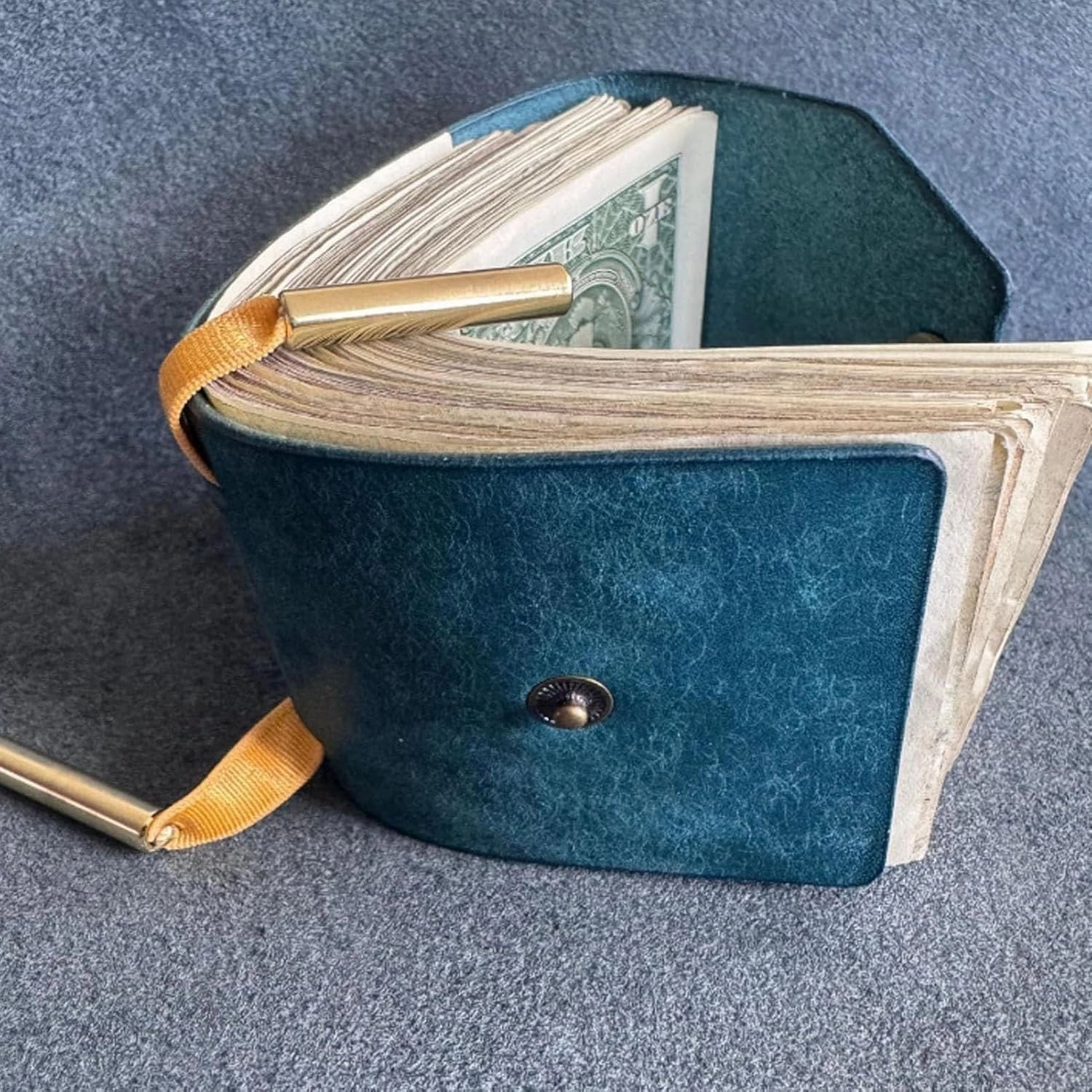The Cash Wrap Wallet,Fast Cash Access Money Holder for Cash,Leather Money Wallet Organizer, Handy Purse Bands with Magnetic Clasp (red)