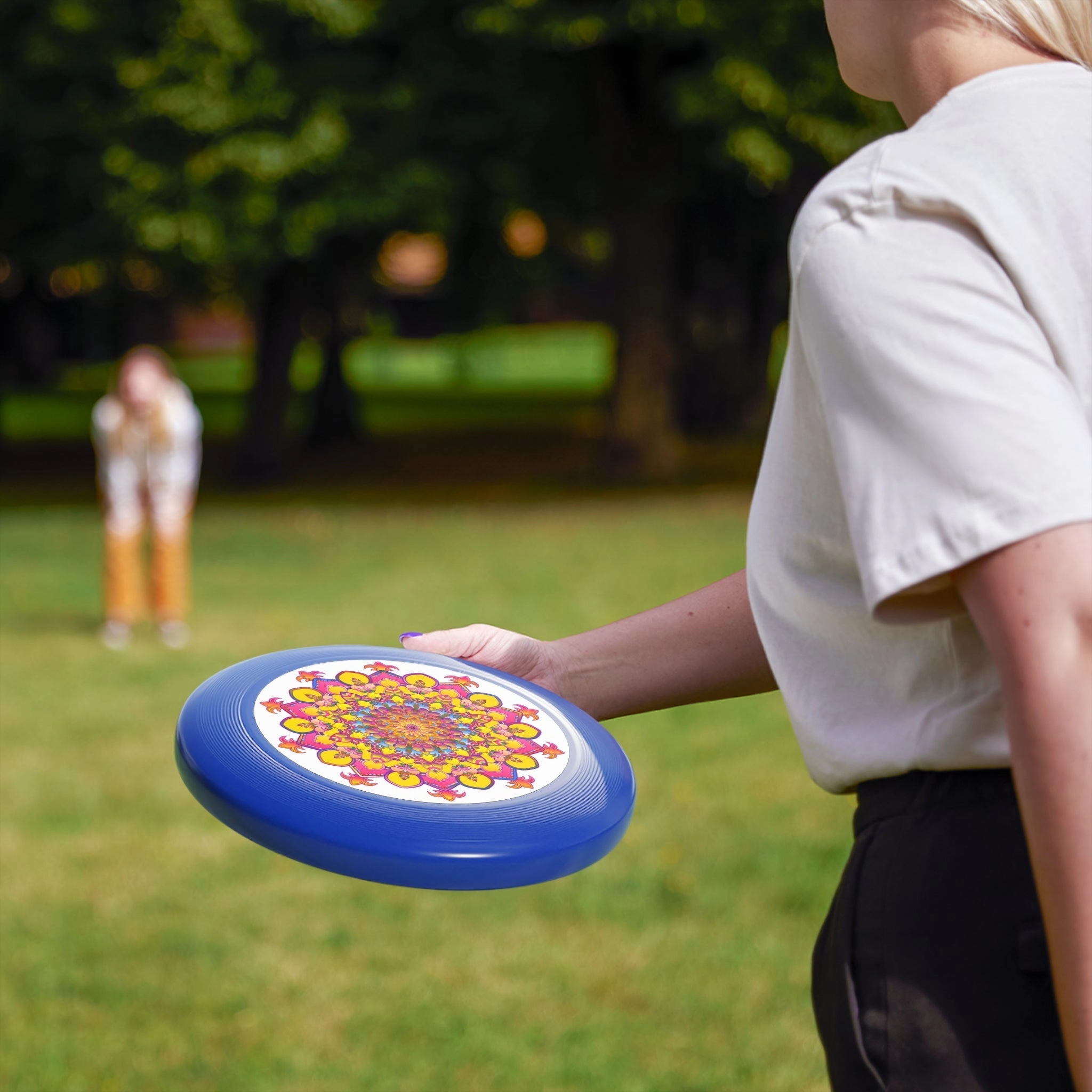 Vibrant Mandala Frisbee: Pink & Blue